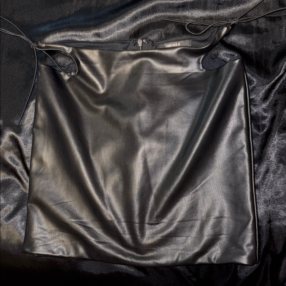 Forever 21 Black Faux Leather Skirt